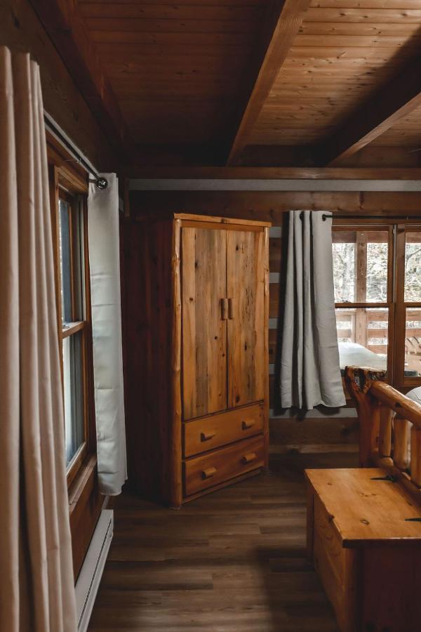 Wolf Creek Cabin At 36 North - Hot Tub Purlear Eksteriør bilde
